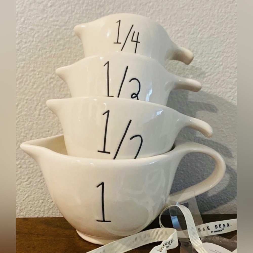 NWT Rae Dunn Measuring Cups - Picture 2 of 2